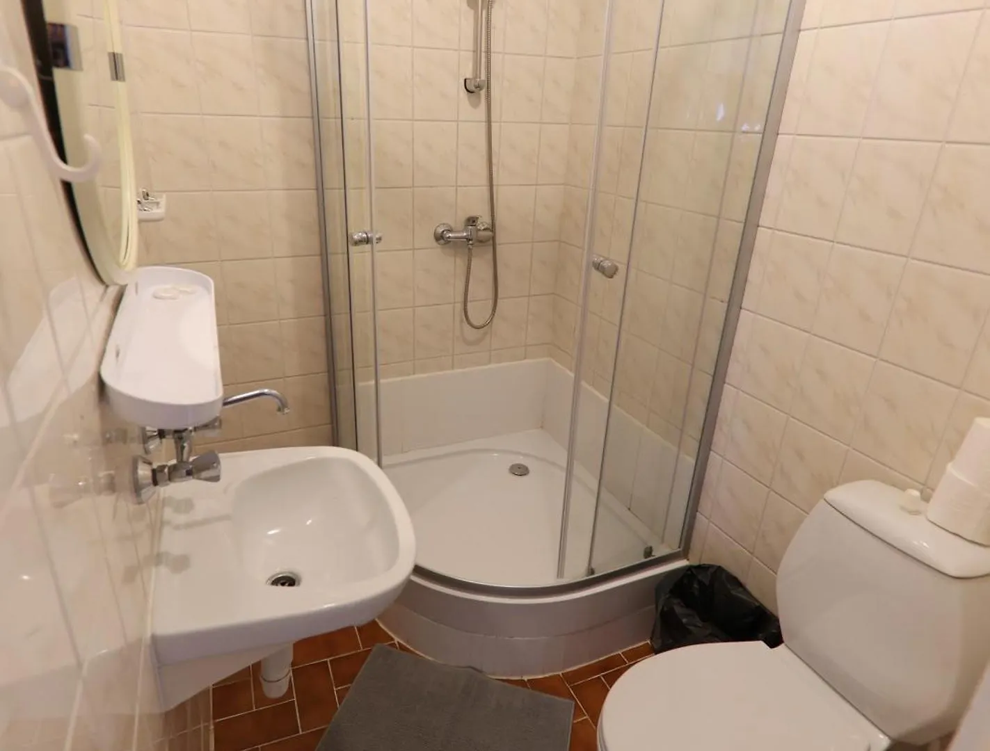 Alojamento de Acomodação e Pequeno-almoço Agro Obiekt Hotelowy Wrocław Polónia