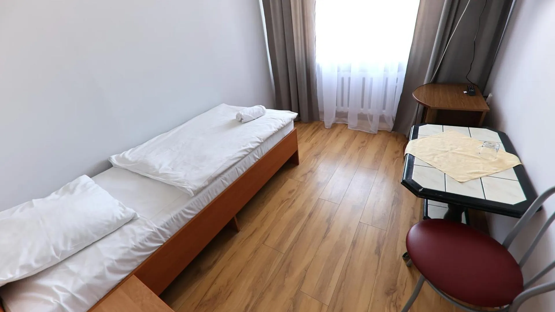 Alojamento de Acomodação e Pequeno-almoço Agro Obiekt Hotelowy Wrocław